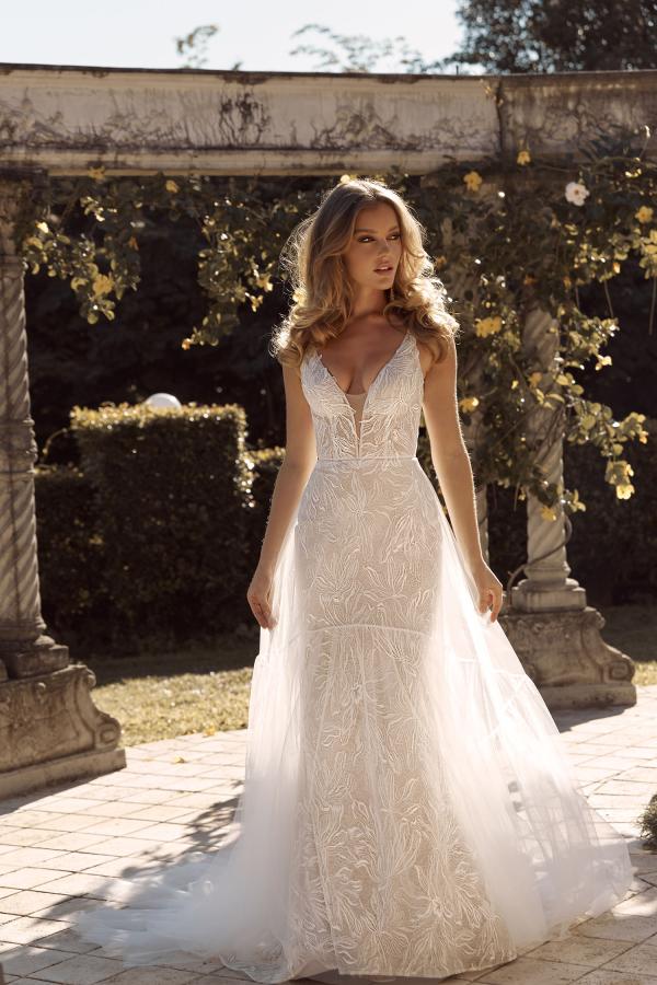 BAILEY ML19377 FULL LENGTH SLIM A-LINE SILHOUETTE FLORAL LACE WITH PLUNGING V NECKLINE AND FIT FLARE SKIRT WITH DETACHABLE OVERSKIRT INCLUDED WEDDING DRESS MADI LANE BRIDAL7
