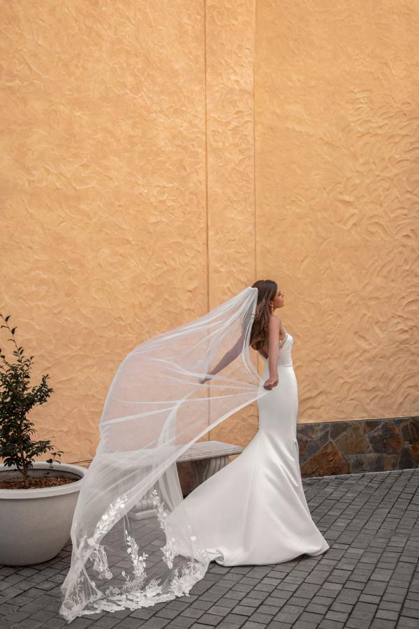 HARPER-GRACE-ML19601-DEEP-SWEETHEART-BODICE-WITH-ILLUSION-TULLE-AND-LACE-STRAPS-FITTED-CREPE-SKIRT-AND-MATCHING-VEIL-WEDDING-DRESS-MADI-LANE-BRIDAL5