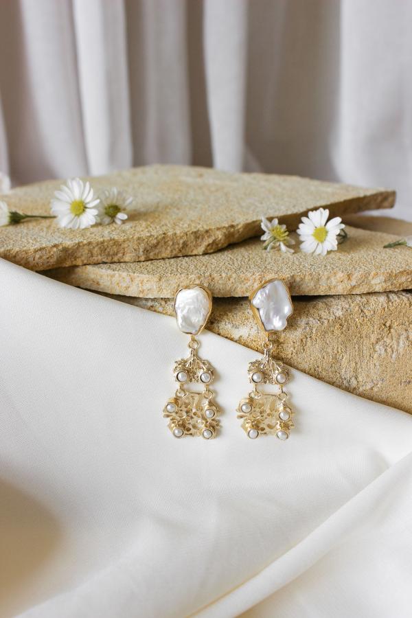 HALLIE MC405 PEARL EARRINGS 14K GOLD FILL MILANE COLLECTIVE-2
