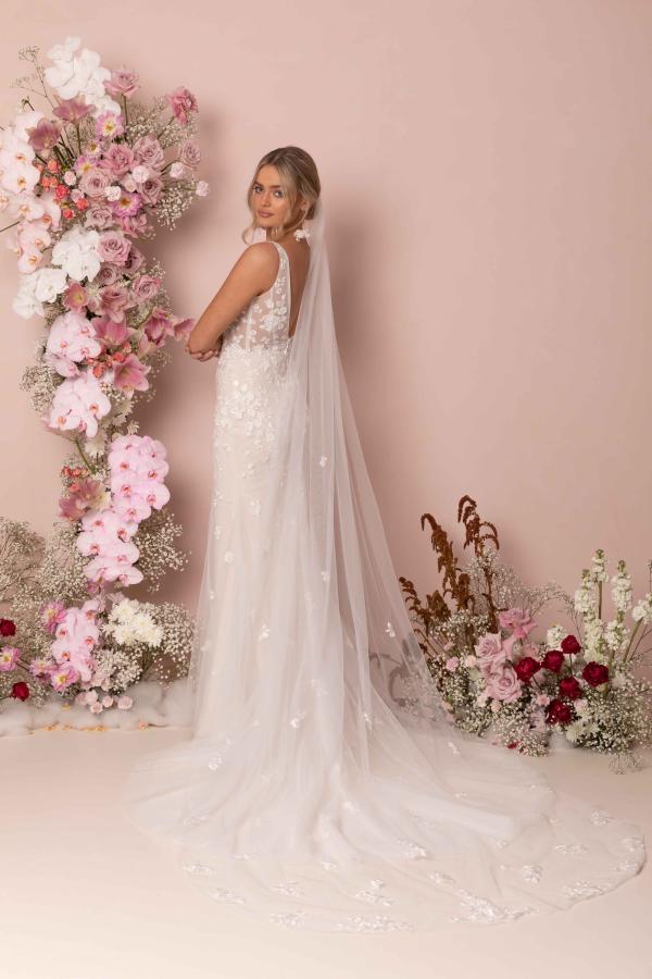 KENZIE_VEIL_V3462_1