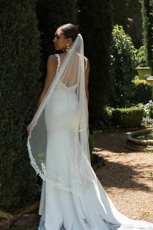 PERI_VEIL_V4562