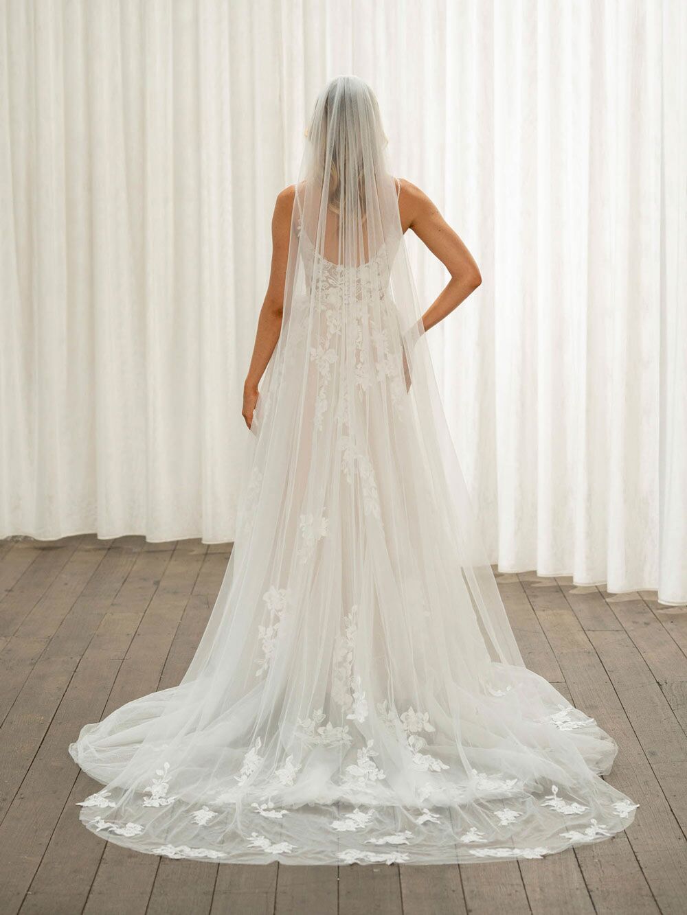 TYSONVEIL_V24973